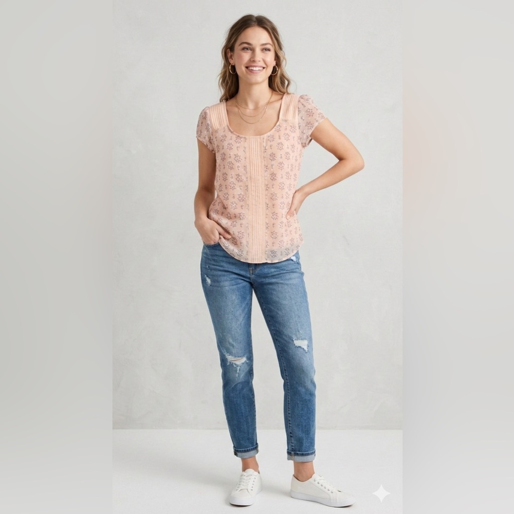 LC Lauren Conrad Ligh pink blouse